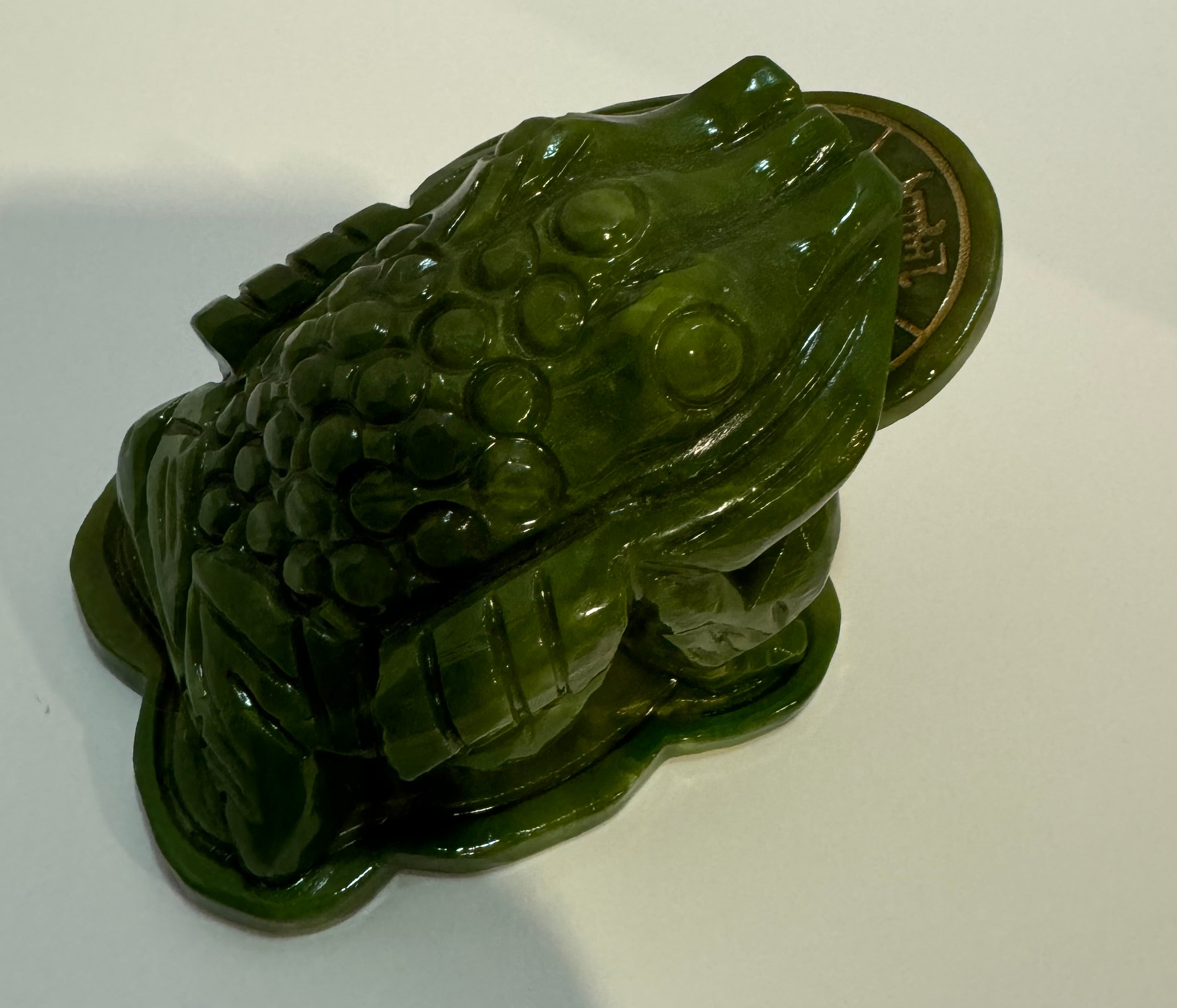 Jade lucky coin frog