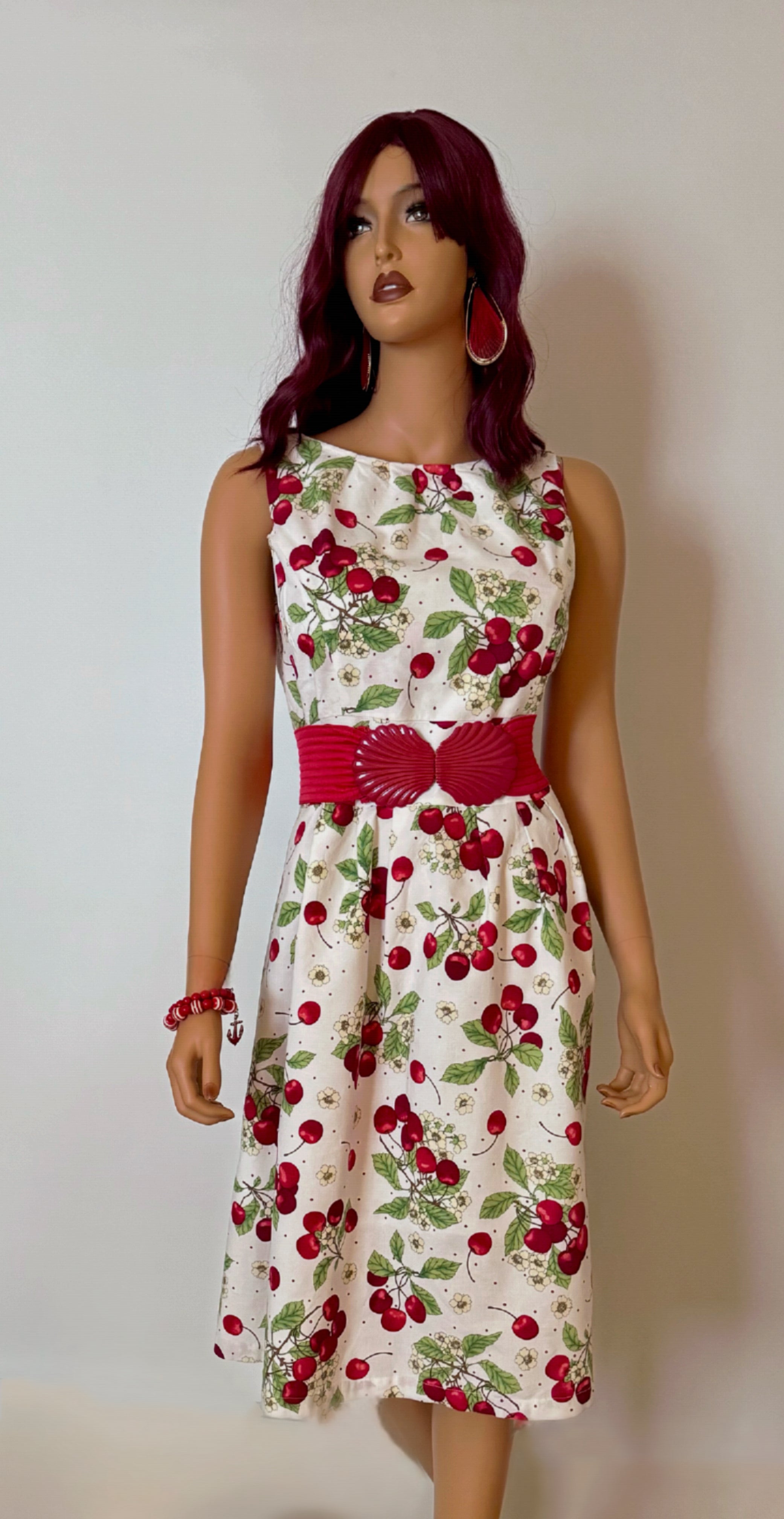 SALE ! Beautiful handmade vintage style dress