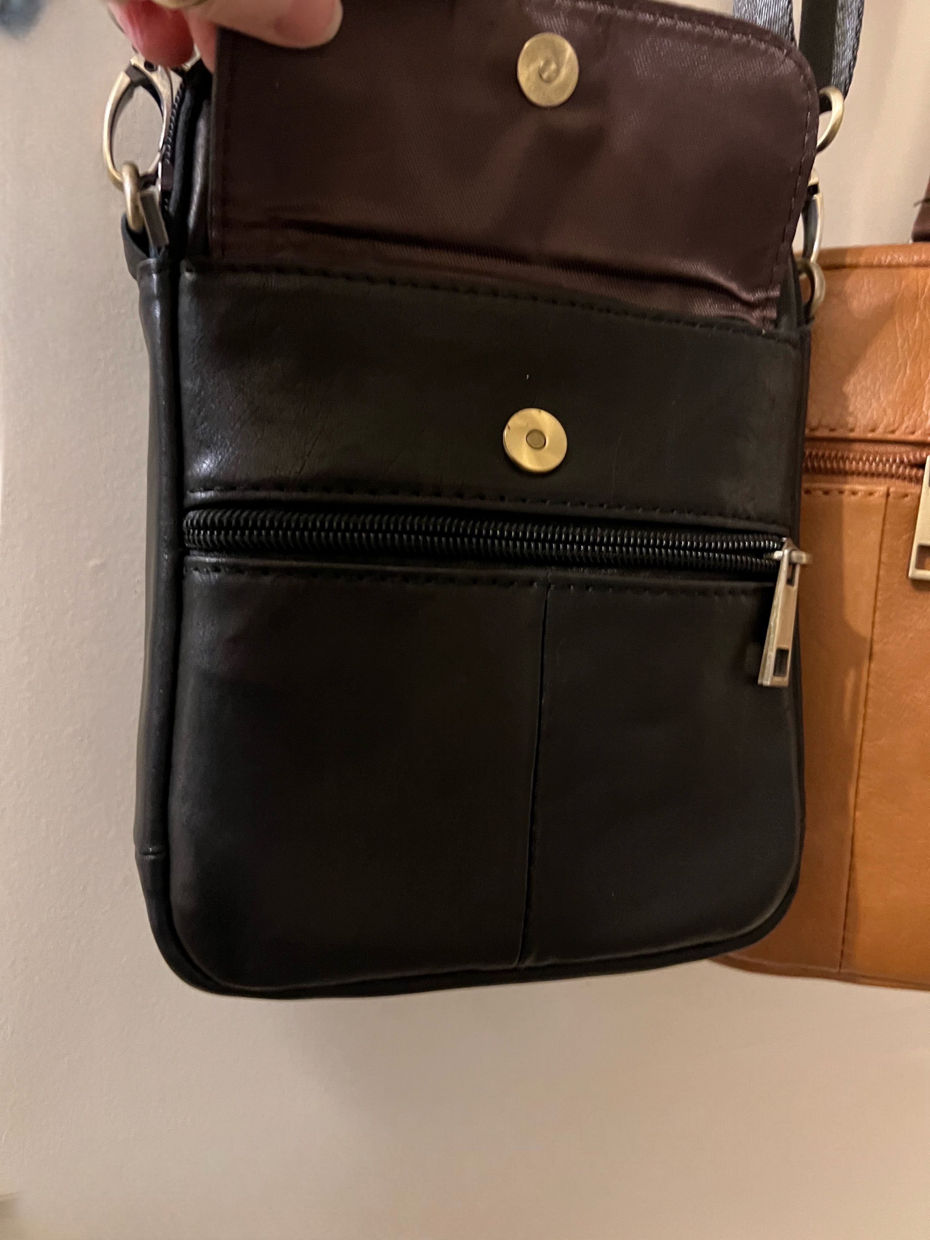 Leather carry all bag for men